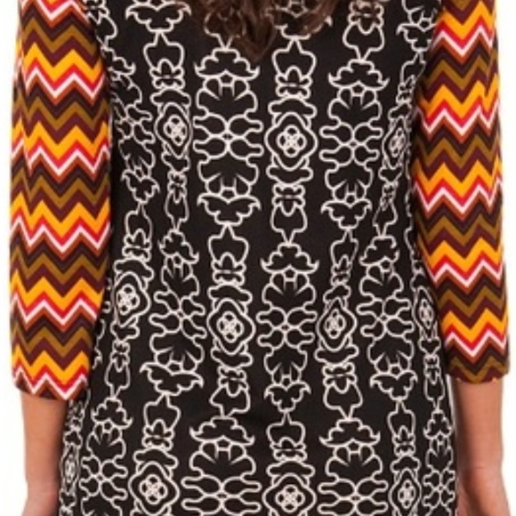 Black & White Zig Zag Long Sleeve Shift Dress XS - Picture 3 of 10
